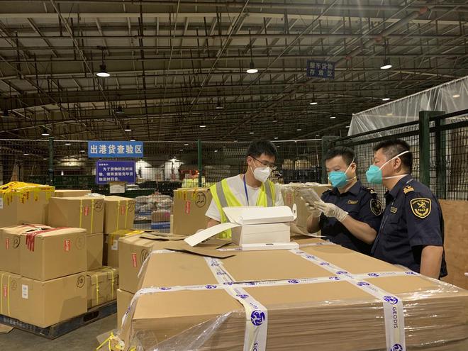 成都1-8月貨物貿(mào)易進(jìn)出口總值突破5470億元，同比增長(zhǎng)7.1%，國(guó)內(nèi)貿(mào)易代理業(yè)務(wù)助力穩(wěn)定增長(zhǎng)